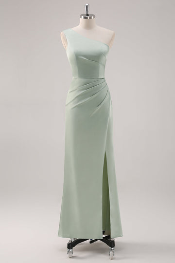 Simple satin vert sauge robe de demoiselle d’honneur à une épaule avec fente
